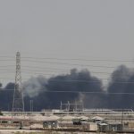 صحيفة: السعودية توقف أكثر من نصف إنتاجها للنفط بعد هجوم الحوثيين