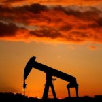 النفط يواصل تحقيق المكاسب و”برنت” يقفز بأكثر من 10%