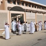 فيديو مضاربة بين مدير مدرسة ومعلم في احدى مدارس جدة